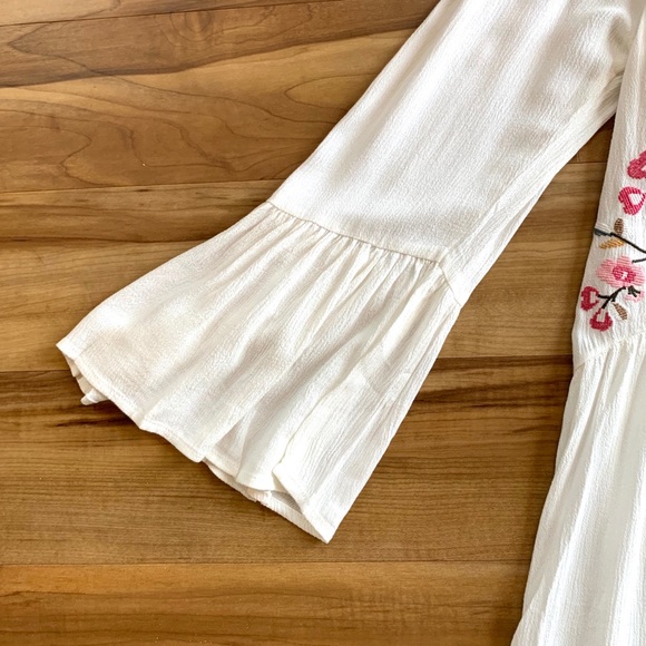 Sugar Lips Women’s Bell Sleeve Embroidered Peasant Dress - Picture 8 of 15